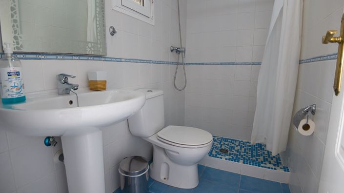 Image No.22-3 Bed House for sale