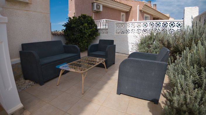 Image No.30-3 Bed House for sale