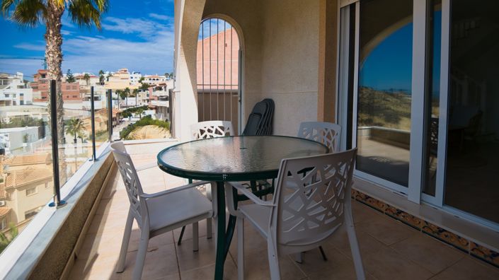 Image No.46-3 Bed House for sale