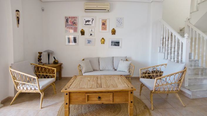 Image No.9-3 Bed House for sale