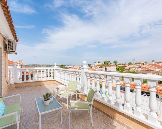Image No.21-4 Bed Villa for sale