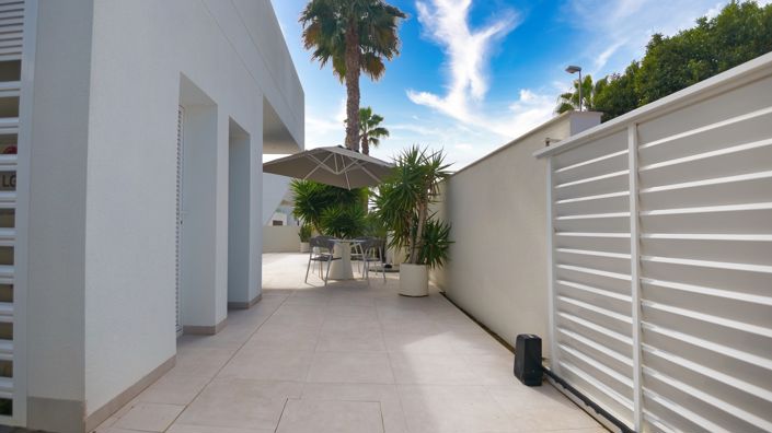 Image No.5-3 Bed Villa for sale