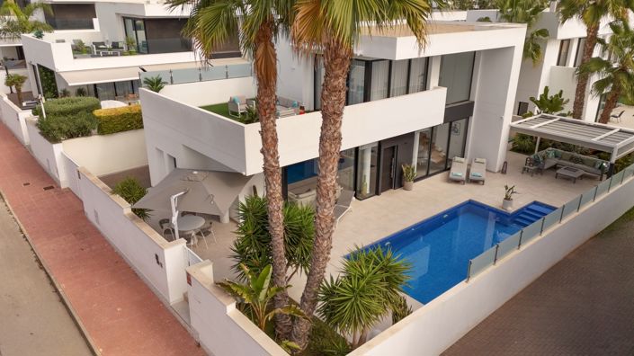 Image No.60-3 Bed Villa for sale