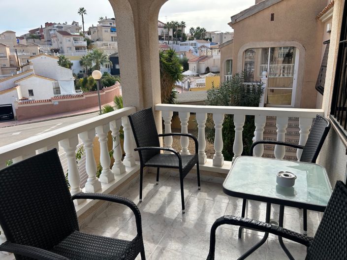 Image No.2-Villa con 3 dormitorios en venta