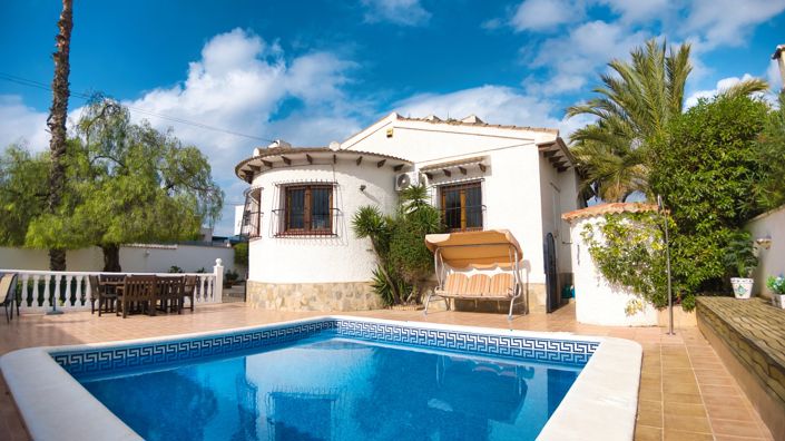 Image No.3-3 Bed Villa for sale