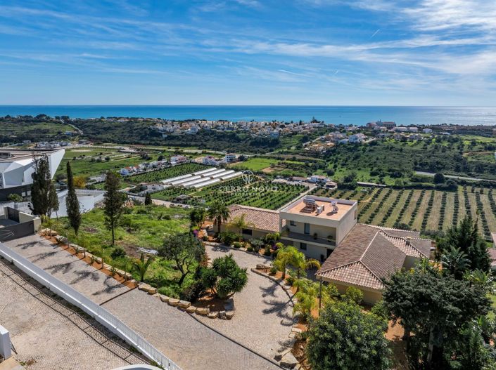 Image No.1-Villa de 4 chambres à vendre à Albufeira