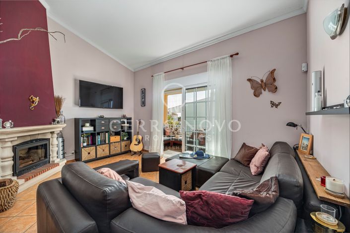 Image No.21-3 Bed Apartment for sale