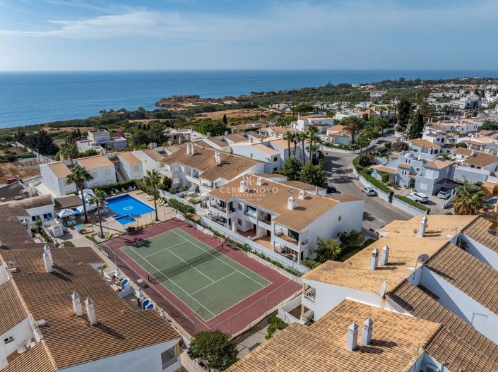 Image No.35-3 Bed Apartment for sale