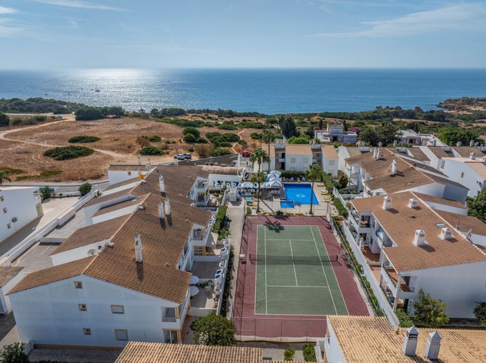 Image No.36-3 Bed Apartment for sale