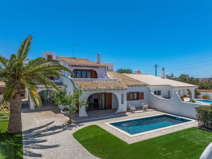Image No.1-5 Bed Villa for sale