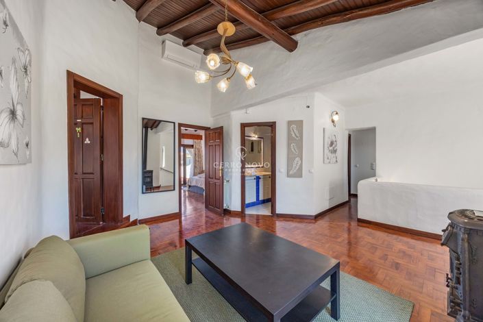 Image No.19-5 Bed Villa for sale