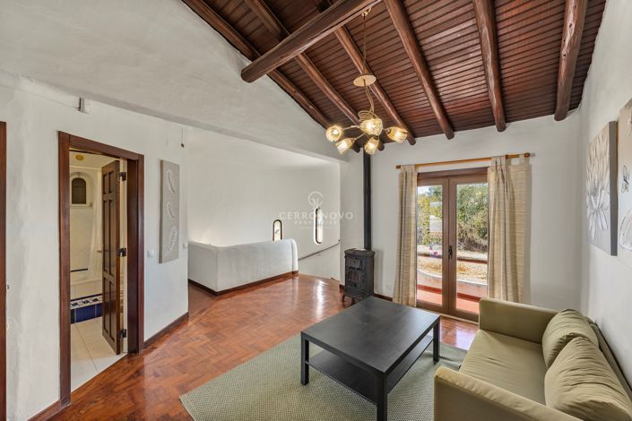 Image No.21-5 Bed Villa for sale