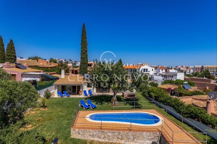Image No.22-4 Bed Villa for sale