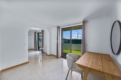 2419-217292-d4a7072701644bd18f6c9ffe77b802fa4