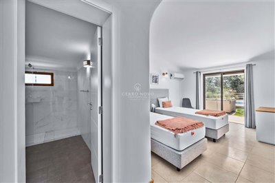 2419-217292-d4a7072701644bd18f6c9ffe77b802fa4