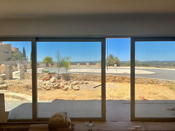 Image No.4-4 Bed Villa for sale