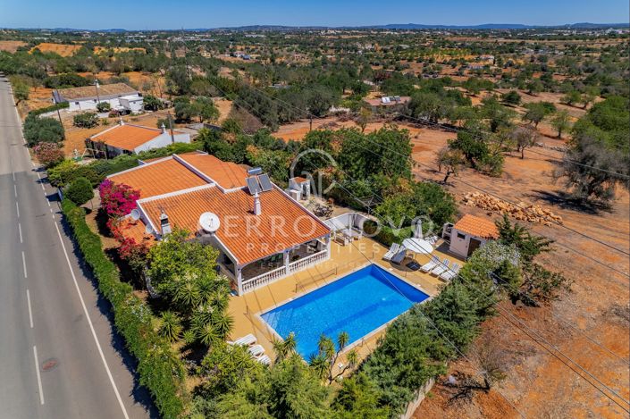 Image No.19-4 Bed Villa for sale