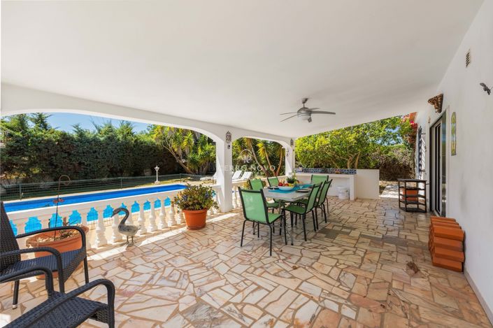 Image No.5-Villa de 4 chambres à vendre à Albufeira
