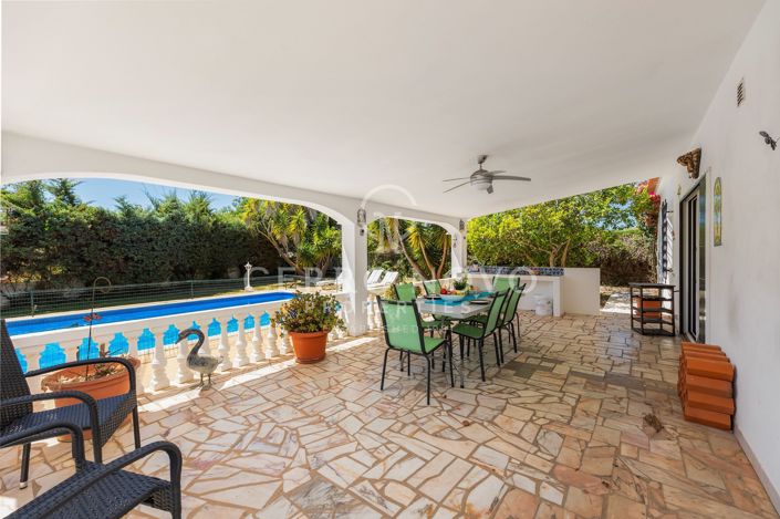 Image No.5-4 Bed Villa for sale
