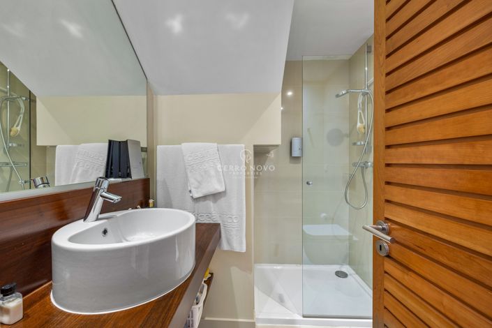 Image No.15-3 Bed Apartment for sale