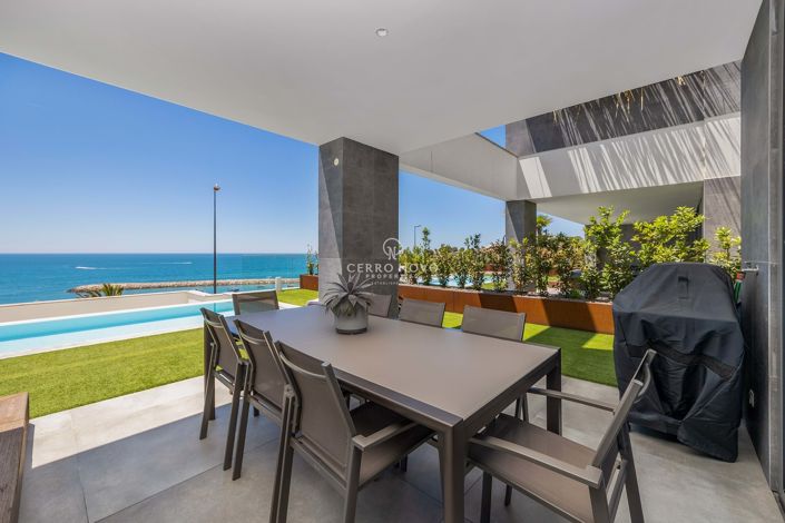 Image No.21-3 Bed Apartment for sale