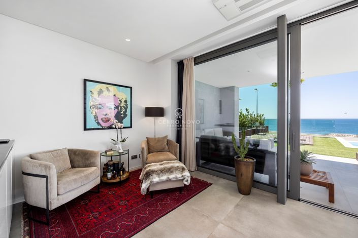 Image No.24-3 Bed Apartment for sale
