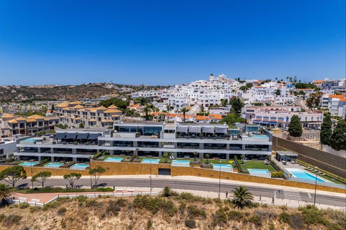 Image No.31-3 Bed Apartment for sale