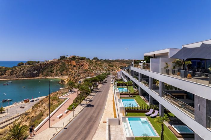 Image No.33-3 Bed Apartment for sale