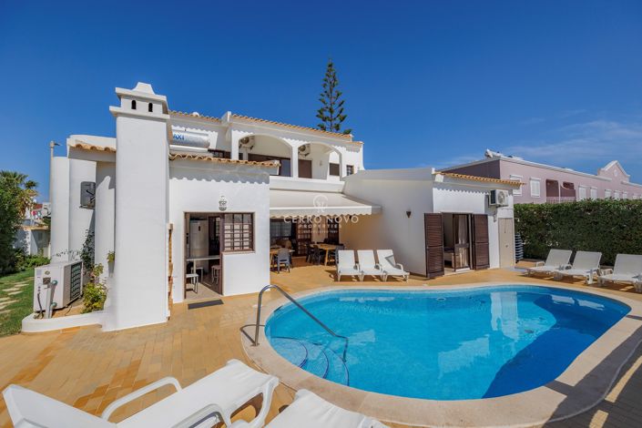 Image No.16-5 Bed Villa for sale