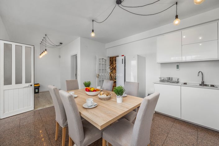 Image No.16-7 Bed Villa for sale