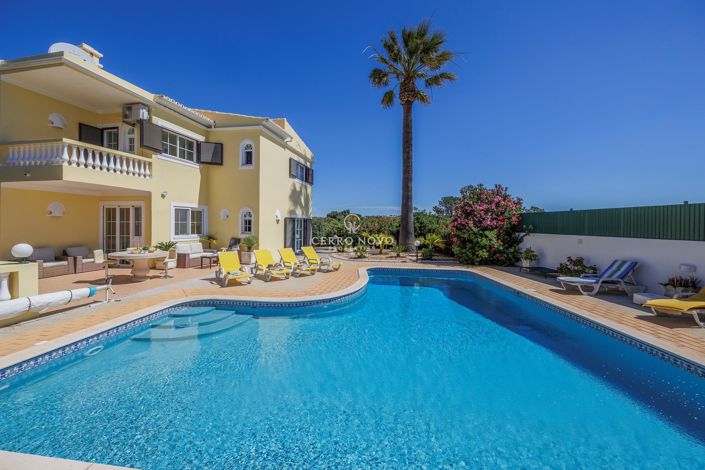 Image No.1-Villa de 8 chambres à vendre à Albufeira