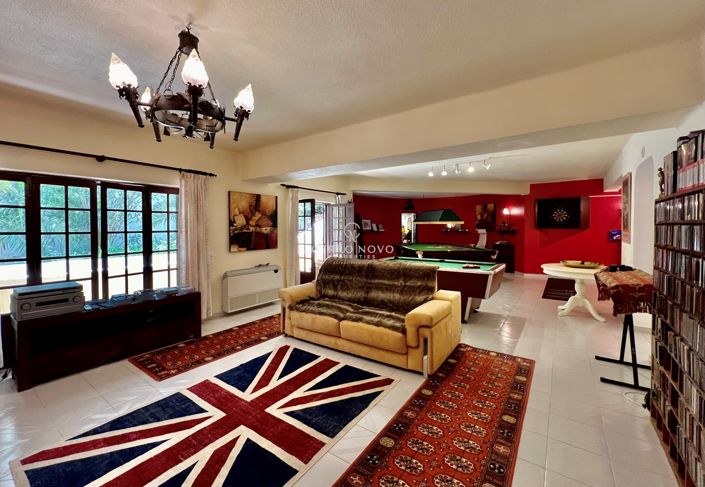 Image No.24-8 Bed Villa for sale