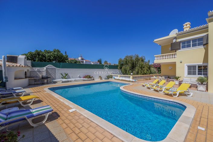 Image No.37-8 Bed Villa for sale