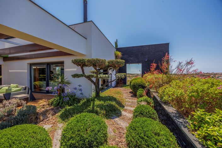 Image No.18-Villa de 4 chambres à vendre à Albufeira