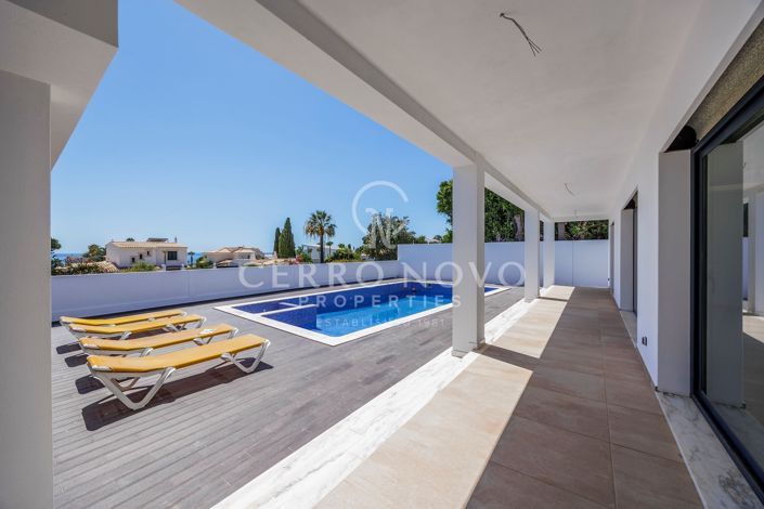 Image No.26-5 Bed Villa for sale