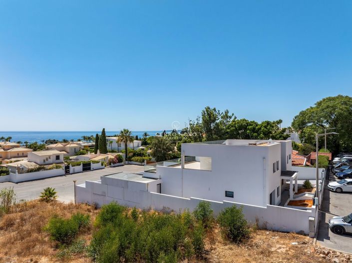 Image No.8-5 Bed Villa for sale