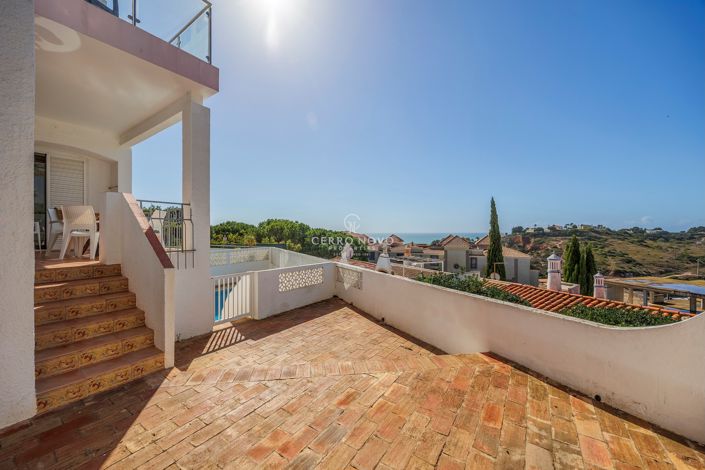 Image No.8-3 Bed Villa for sale