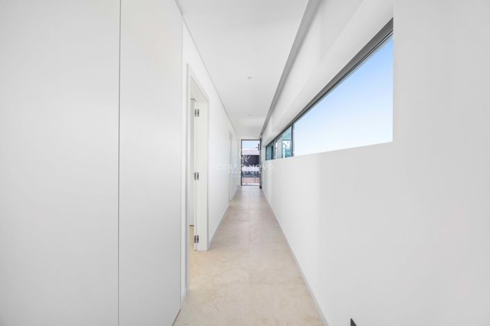 Image No.24-4 Bed Villa for sale