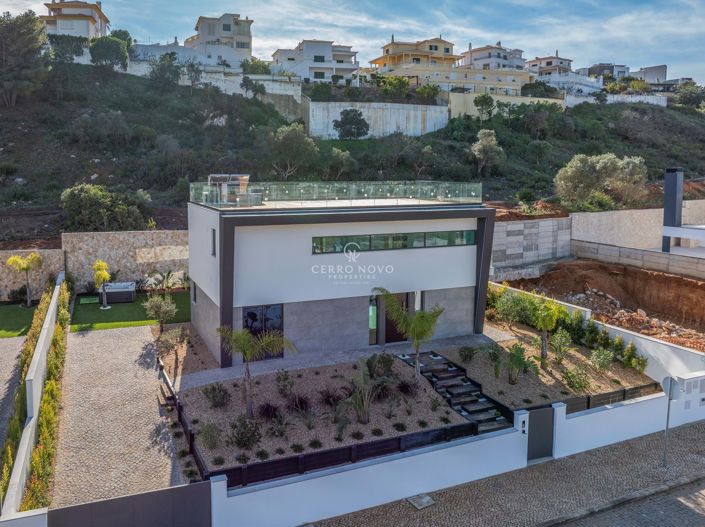 Image No.53-4 Bed Villa for sale