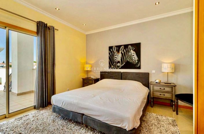 Image No.18-2 Bed Apartment for sale