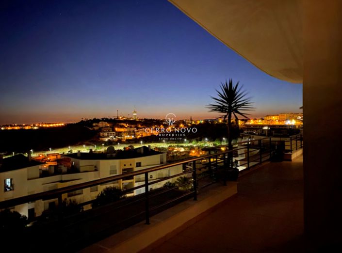 Image No.25-2 Bed Apartment for sale