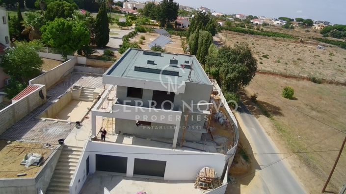 Image No.27-3 Bed Villa for sale