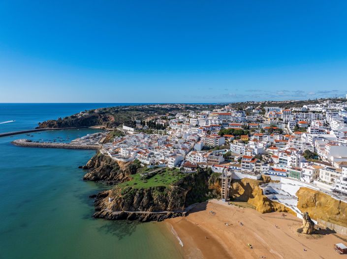 Image No.59-3 Bed Townhouse for sale