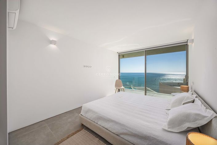 Image No.43-3 Bed Townhouse for sale