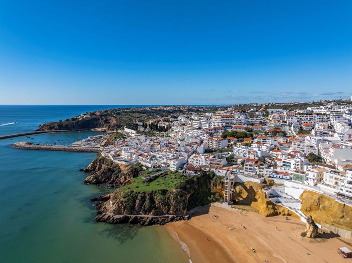 Image No.1-Maison de ville de 3 chambres à vendre à Albufeira