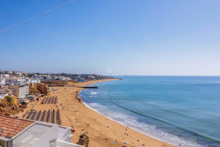 Image No.63-3 Bed Townhouse for sale