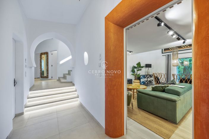 Image No.3-3 Bed Villa for sale
