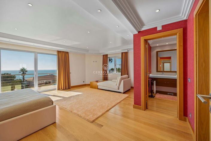 Image No.24-5 Bed Villa for sale