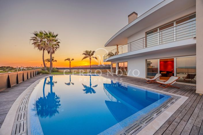 Image No.6-5 Bed Villa for sale