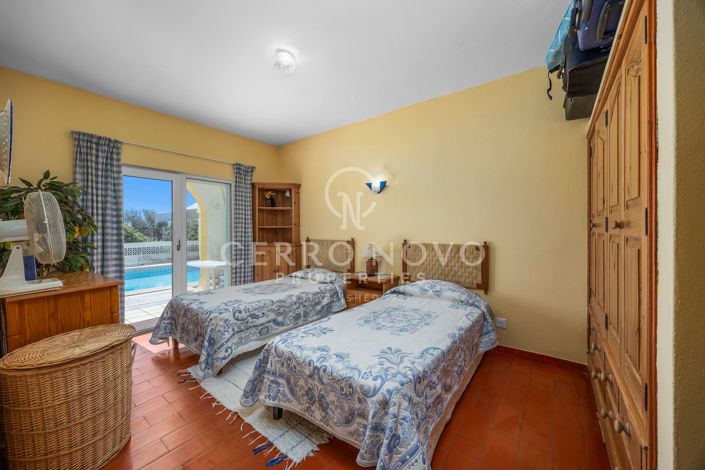 Image No.19-6 Bed Villa for sale